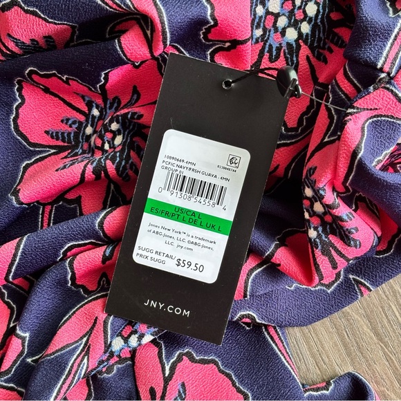 NWT Jones New York Floral Blouse • Pacific Navy/Fresh Guava - Picture 13 of 16